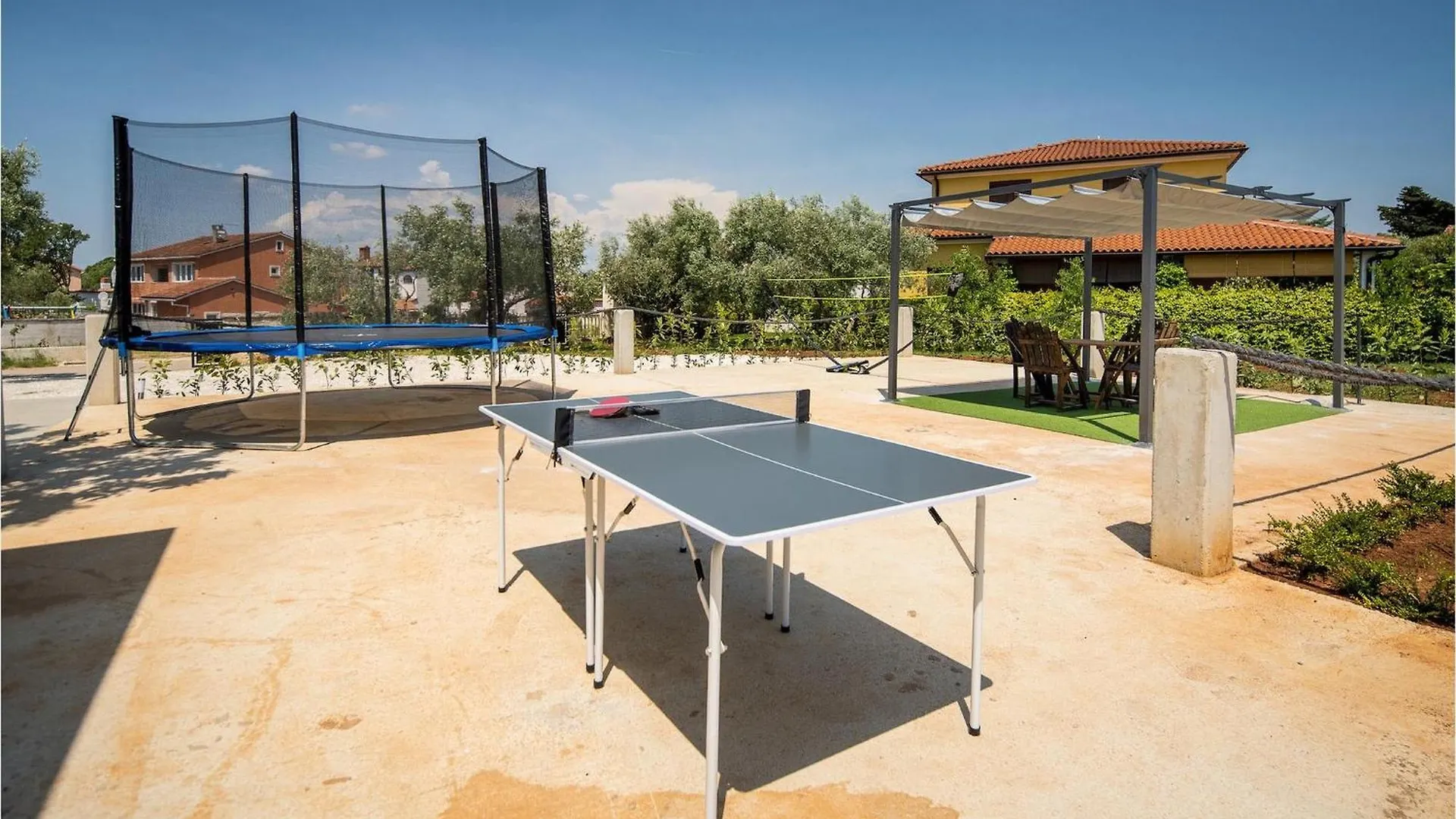 Holiday home Villa Skrila Valbandon